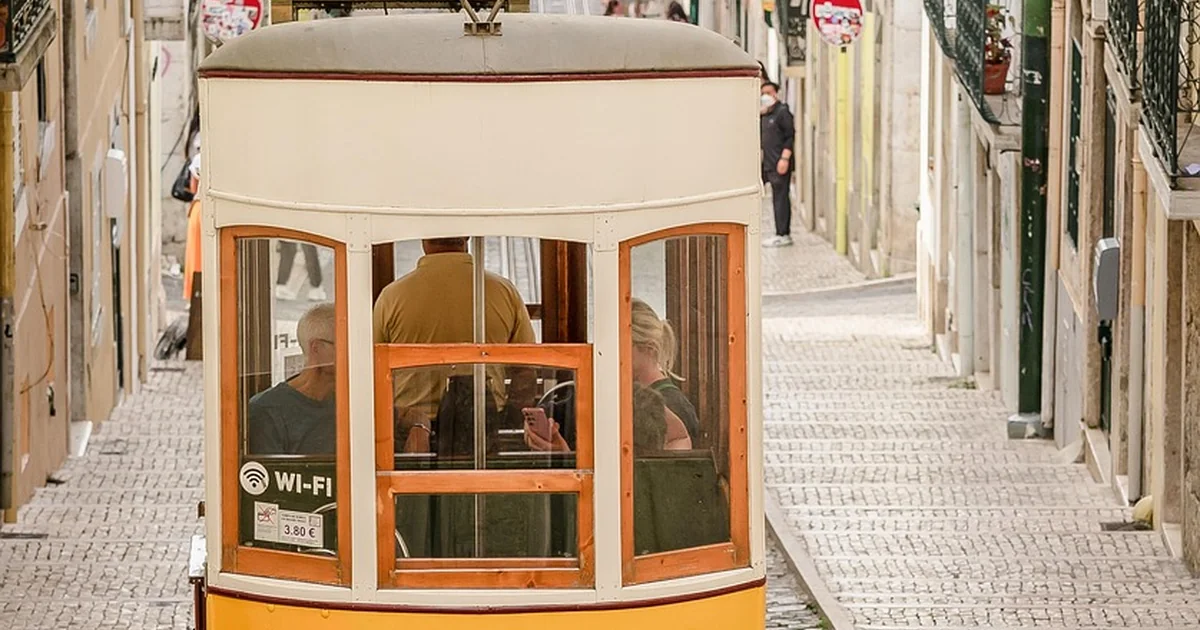 kinder ausgesetzt portugal